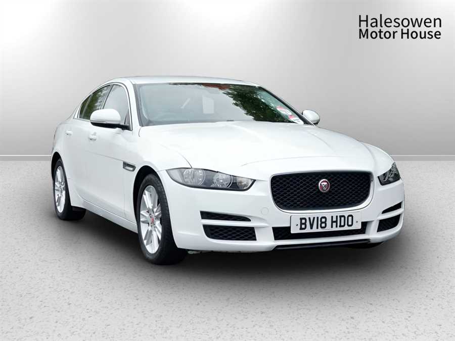 Jaguar Xe